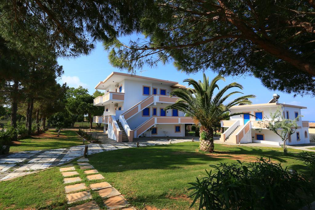 Mesogeios Hotel Marathópoli Kültér fotó