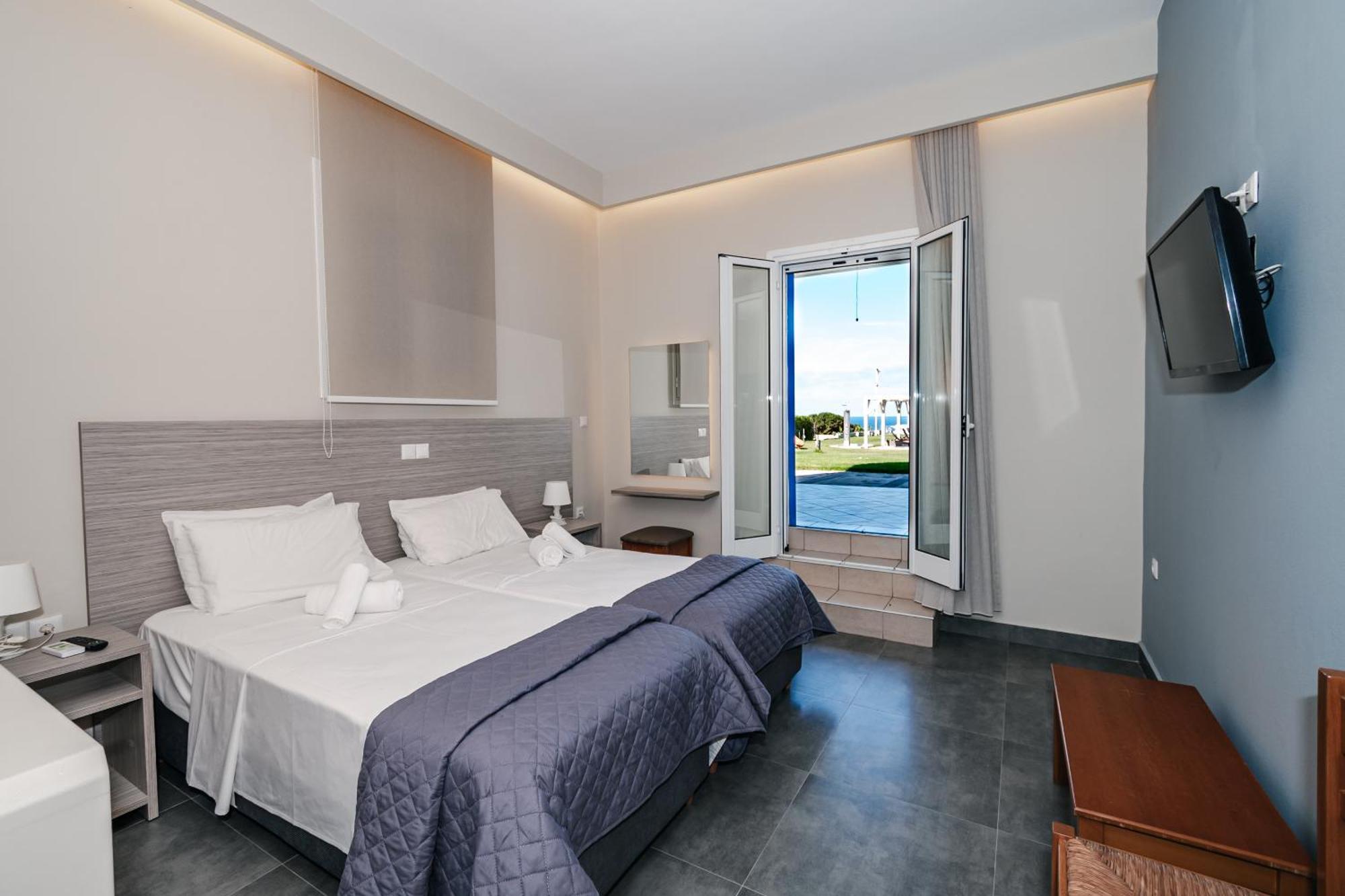 Mesogeios Hotel Marathópoli Kültér fotó