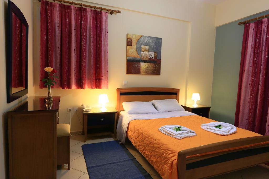 Mesogeios Hotel Marathópoli Szoba fotó